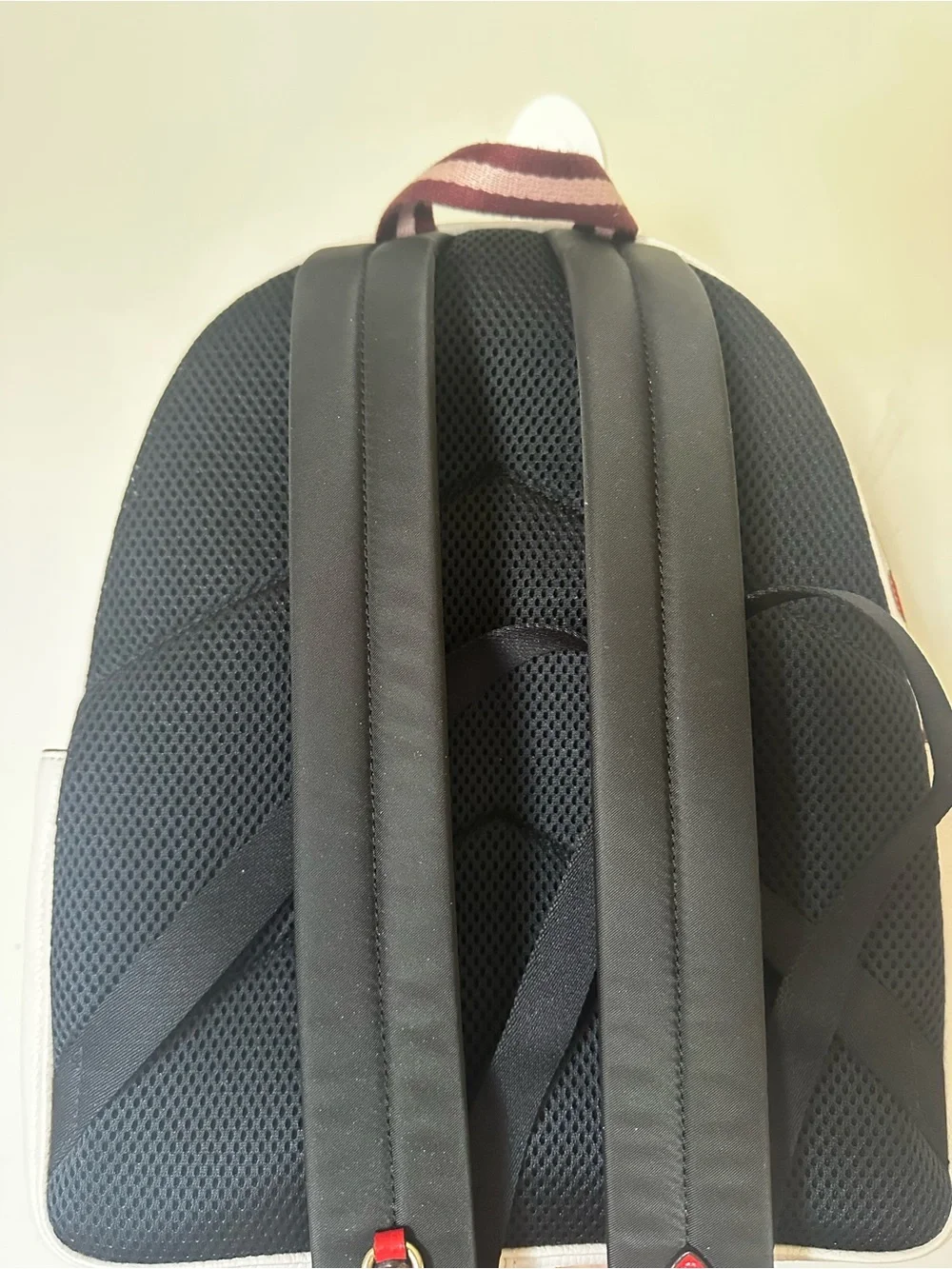 Authentic Coach Court Backpack With Heart Cherry Print CE628 - Picture 10 of 10